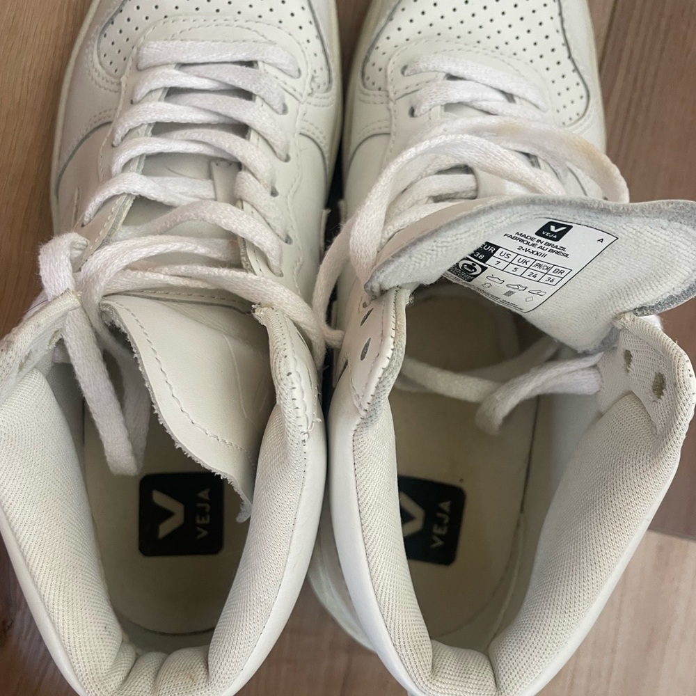 Veja Cream High-Top Sneakers